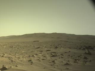 View image taken on Mars, Mars Perseverance Sol 909: Right Navigation Camera (Navcam)