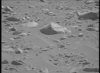 View image taken on Mars, Mars Perseverance Sol 909: Right Mastcam-Z Camera