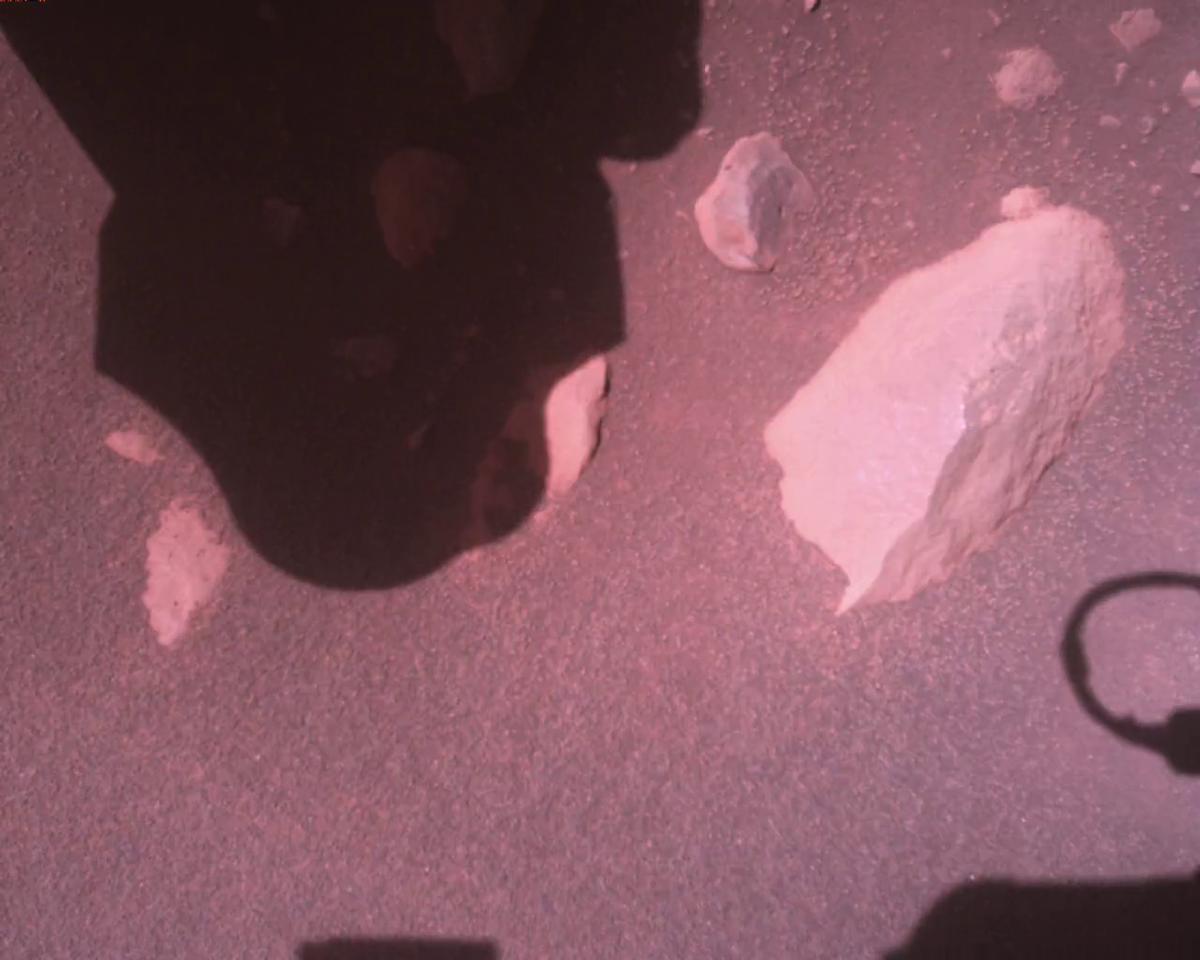 This image was taken by EDL_RDCAM onboard NASA's Mars rover Perseverance on Sol 910