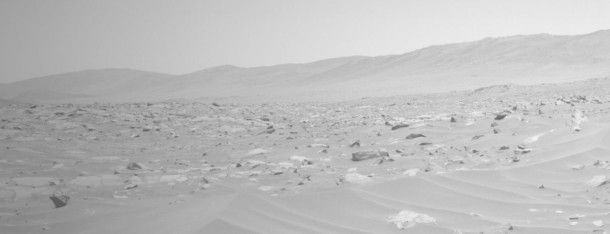 This image was taken by NAVCAM_LEFT onboard NASA's Mars rover Perseverance on Sol 912