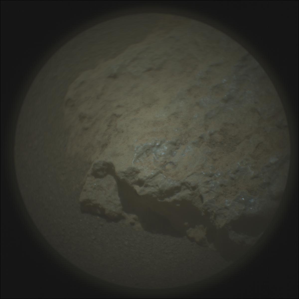 This image was taken by SUPERCAM_RMI onboard NASA's Mars rover Perseverance on Sol 912