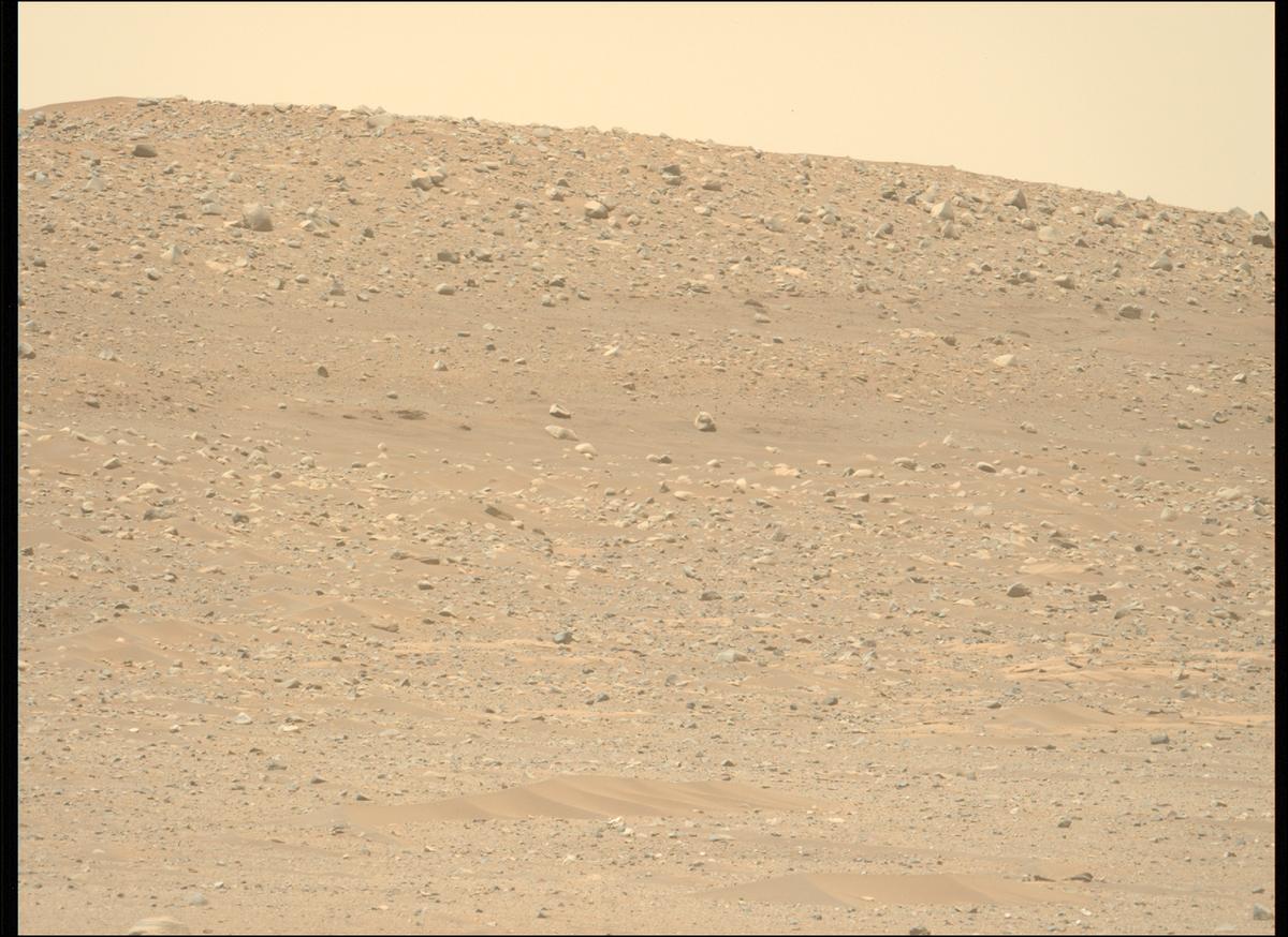 This image was taken by MCZ_LEFT onboard NASA's Mars rover Perseverance on Sol 912