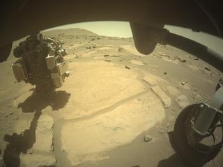 View image taken on Mars, Mars Perseverance Sol 915: Front Right Hazard Avoidance Camera (Hazcam)
