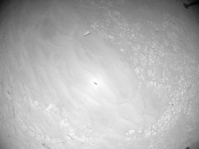 This image was taken by HELI_NAV onboard NASA's Mars rover Perseverance on Sol 915