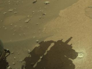 View image taken on Mars, Mars Perseverance Sol 915: Right Navigation Camera (Navcam)