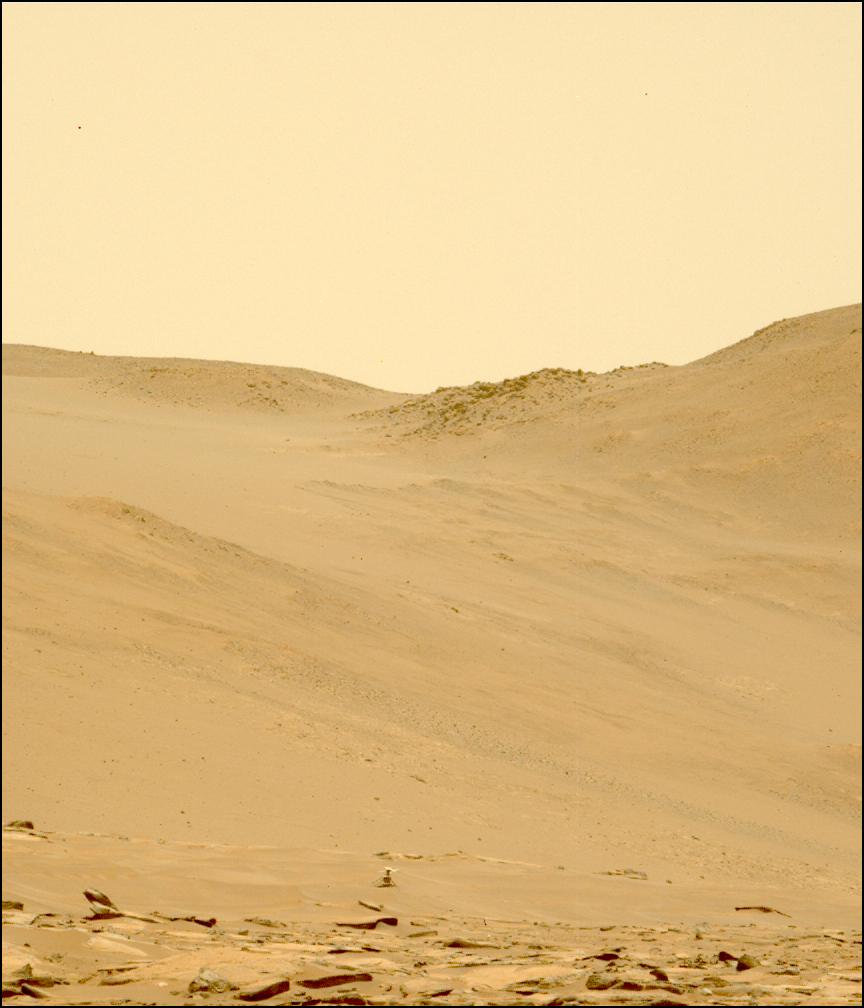 This image was taken by MCZ_LEFT onboard NASA's Mars rover Perseverance on Sol 915