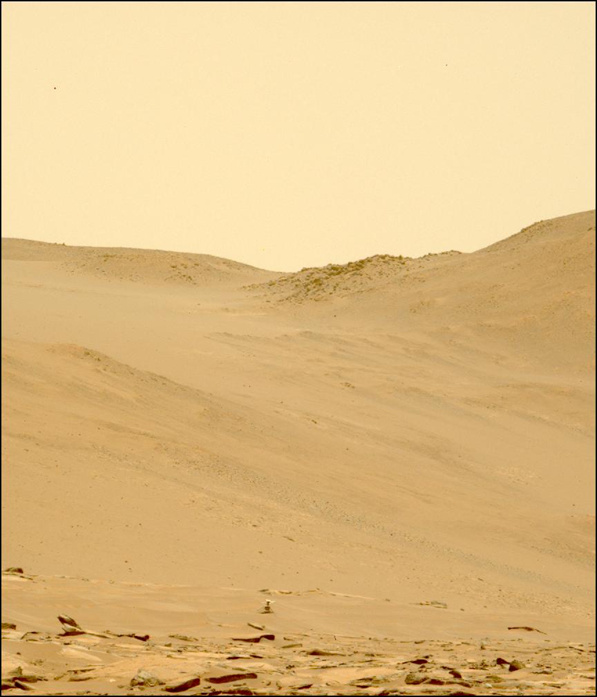 This image was taken by MCZ_LEFT onboard NASA's Mars rover Perseverance on Sol 915