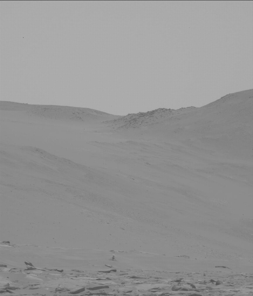 This image was taken by MCZ_LEFT onboard NASA's Mars rover Perseverance on Sol 915