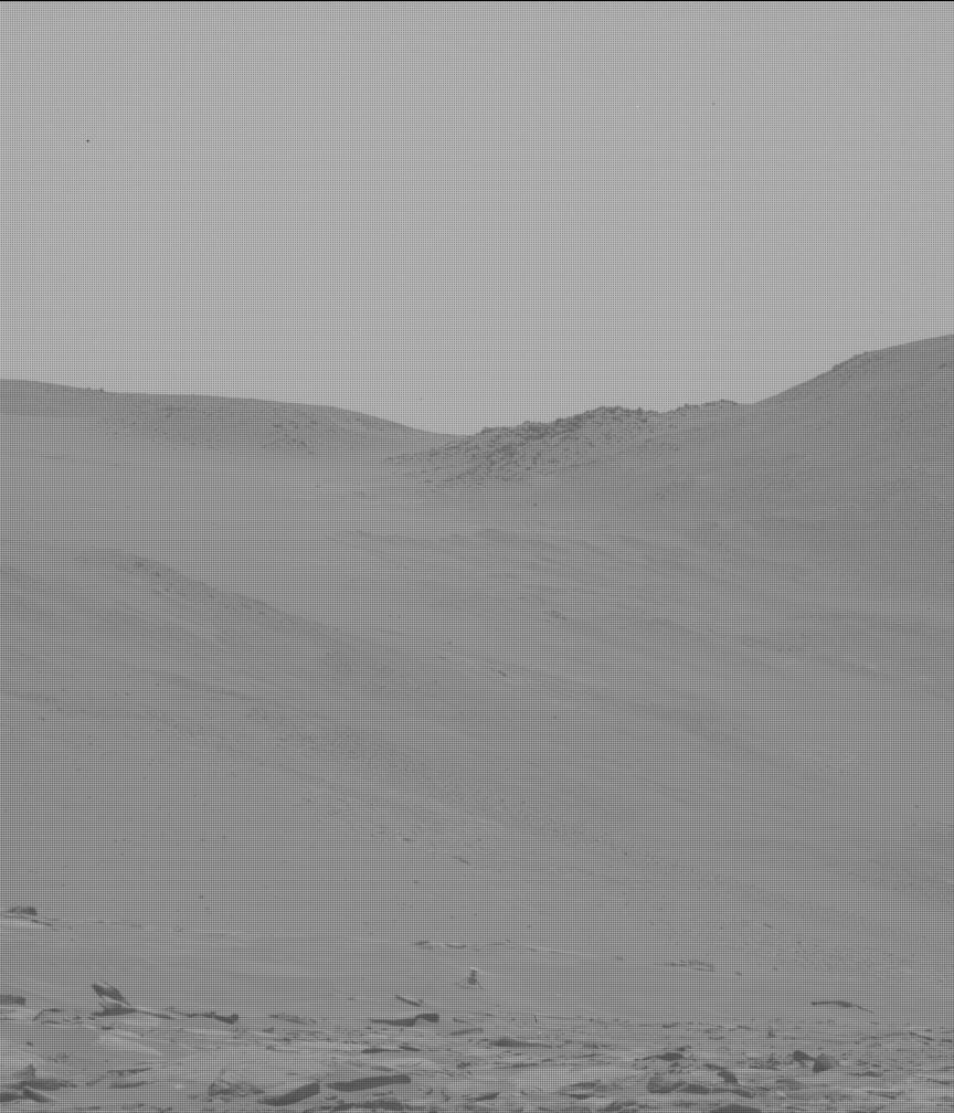 This image was taken by MCZ_LEFT onboard NASA's Mars rover Perseverance on Sol 915