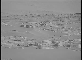 View image taken on Mars, Mars Perseverance Sol 916: Left Mastcam-Z Camera