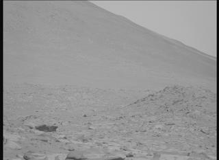 View image taken on Mars, Mars Perseverance Sol 916: Left Mastcam-Z Camera
