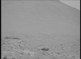 View image taken on Mars, Mars Perseverance Sol 916: Right Mastcam-Z Camera