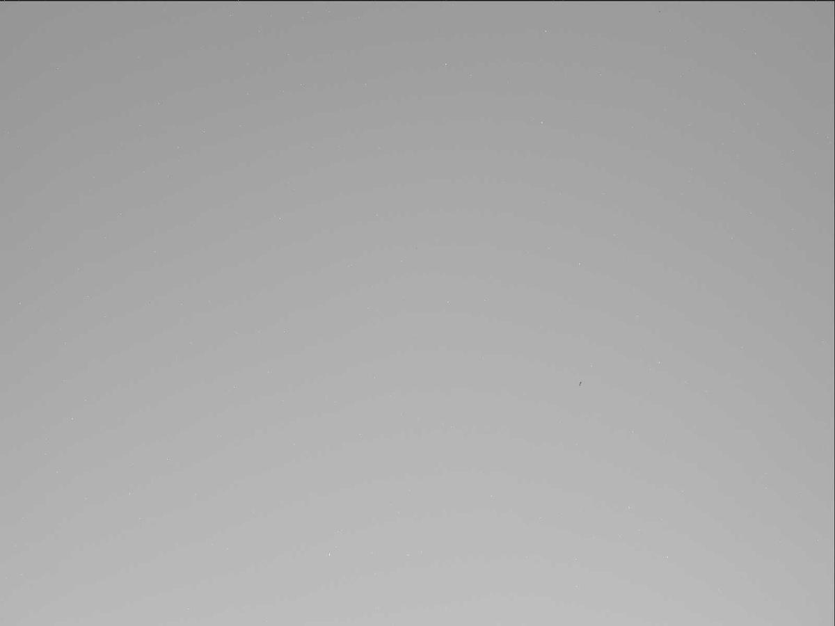 This image was taken by MCZ_RIGHT onboard NASA's Mars rover Perseverance on Sol 916