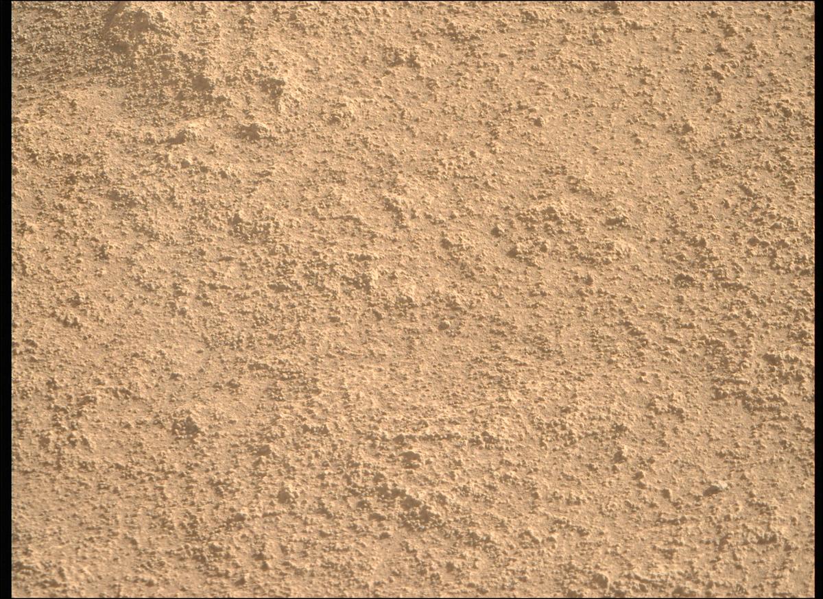 This image was taken by MCZ_RIGHT onboard NASA's Mars rover Perseverance on Sol 922