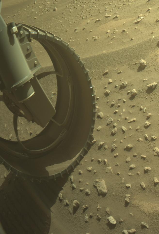 This image was taken by FRONT_HAZCAM_LEFT_A onboard NASA's Mars rover Perseverance on Sol 923