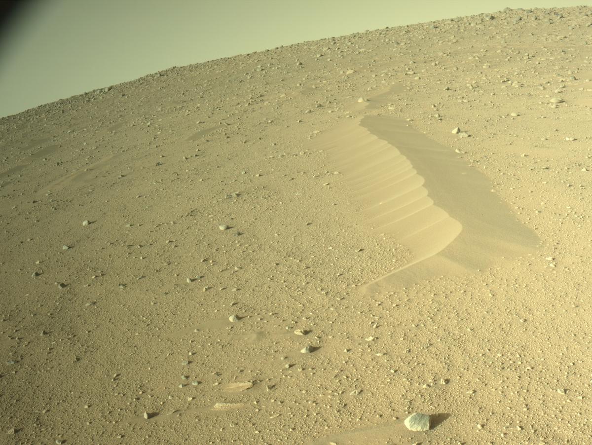 This image was taken by NAVCAM_RIGHT onboard NASA's Mars rover Perseverance on Sol 926