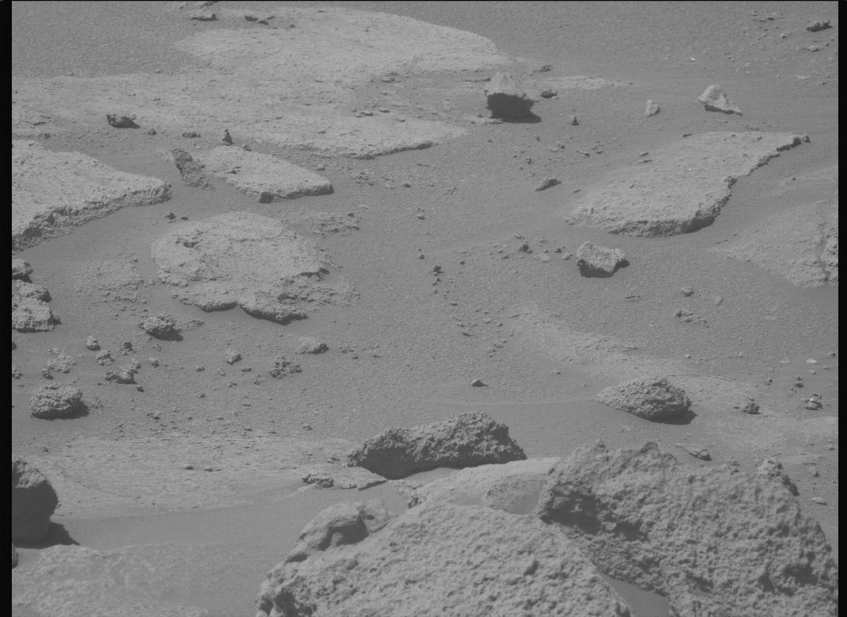 This image was taken by MCZ_LEFT onboard NASA's Mars rover Perseverance on Sol 926