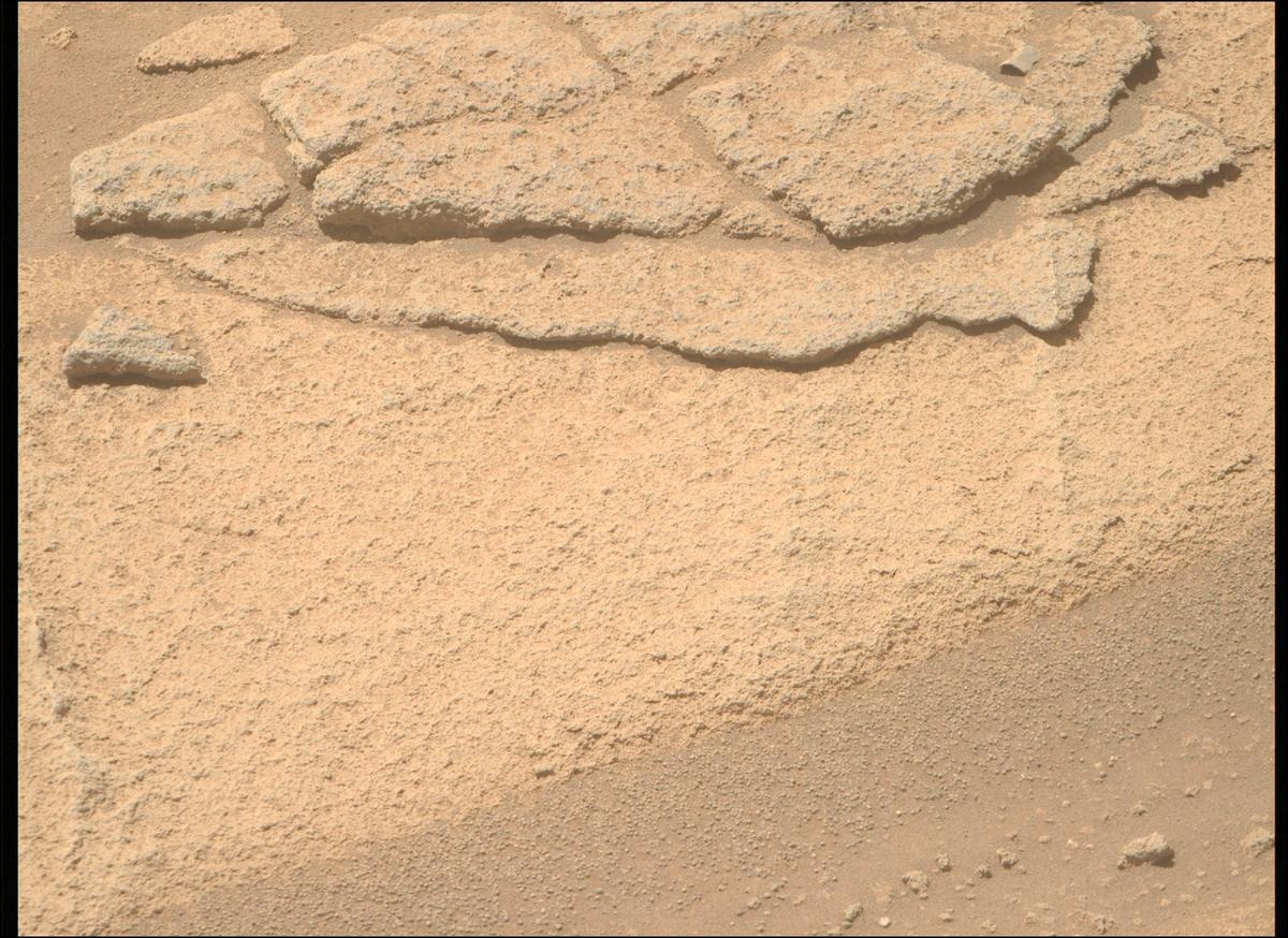 This image was taken by MCZ_RIGHT onboard NASA's Mars rover Perseverance on Sol 926