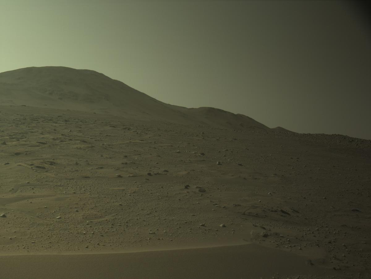 This image was taken by NAVCAM_LEFT onboard NASA's Mars rover Perseverance on Sol 927