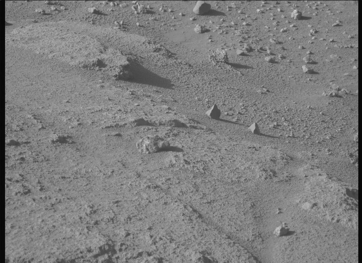 This image was taken by MCZ_LEFT onboard NASA's Mars rover Perseverance on Sol 928
