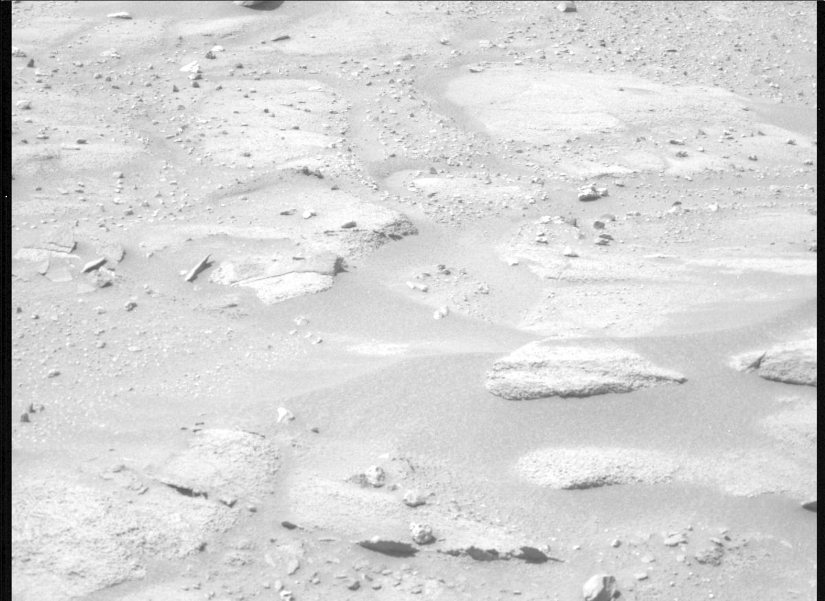 This image was taken by MCZ_LEFT onboard NASA's Mars rover Perseverance on Sol 928