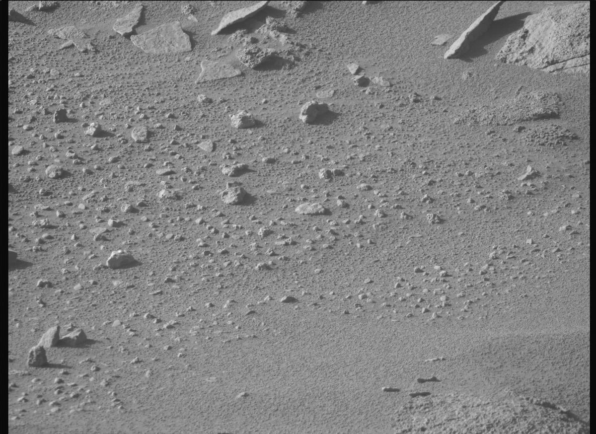 This image was taken by MCZ_RIGHT onboard NASA's Mars rover Perseverance on Sol 928