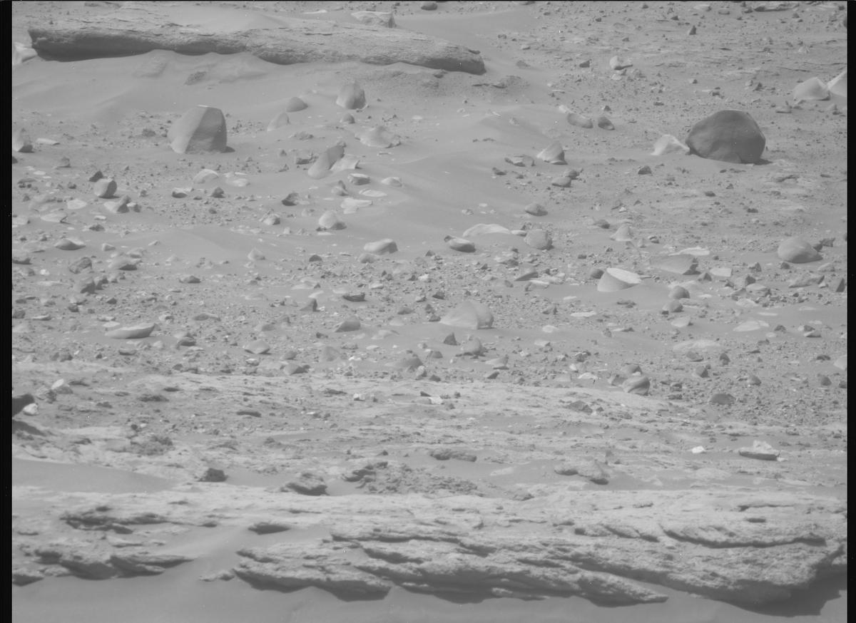This image was taken by MCZ_RIGHT onboard NASA's Mars rover Perseverance on Sol 928