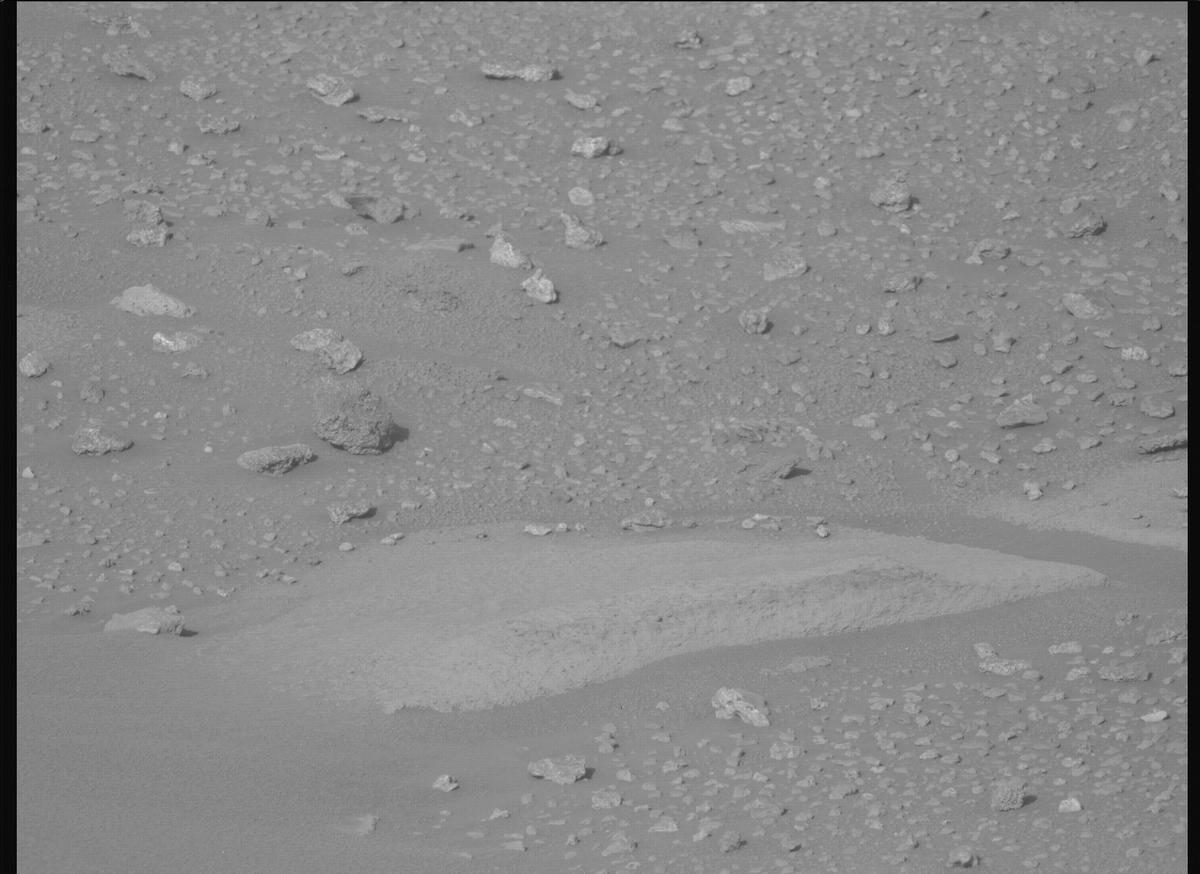 This image was taken by MCZ_LEFT onboard NASA's Mars rover Perseverance on Sol 929