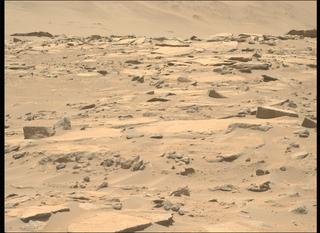 View image taken on Mars, Mars Perseverance Sol 932: Left Mastcam-Z Camera