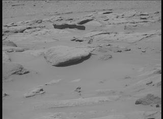 View image taken on Mars, Mars Perseverance Sol 932: Right Mastcam-Z Camera