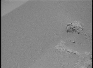 View image taken on Mars, Mars Perseverance Sol 932: Right Mastcam-Z Camera