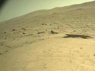 View image taken on Mars, Mars Perseverance Sol 933: Left Navigation Camera (Navcam)