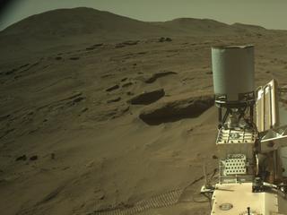 View image taken on Mars, Mars Perseverance Sol 933: Right Navigation Camera (Navcam)