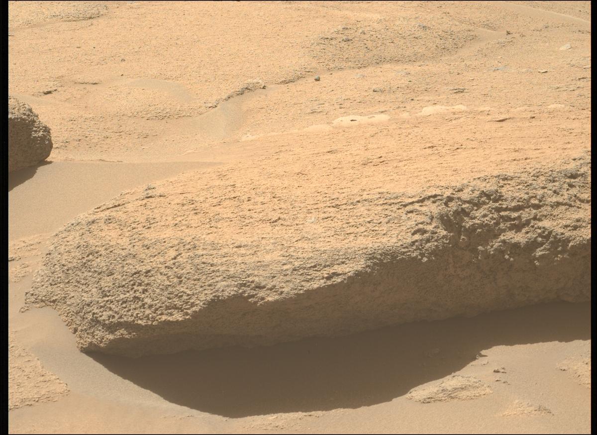 This image was taken by MCZ_LEFT onboard NASA's Mars rover Perseverance on Sol 933