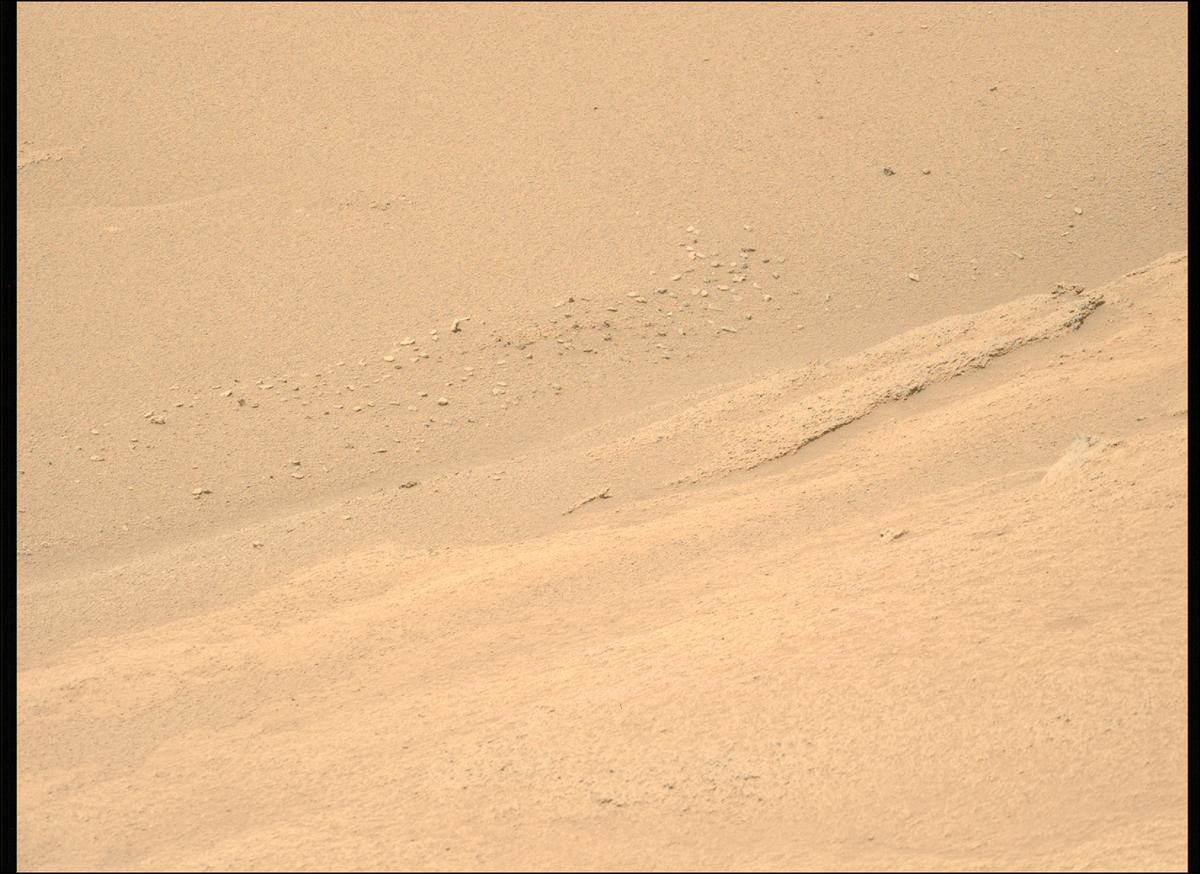 This image was taken by MCZ_LEFT onboard NASA's Mars rover Perseverance on Sol 933