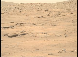 View image taken on Mars, Mars Perseverance Sol 933: Right Mastcam-Z Camera