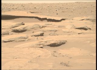 View image taken on Mars, Mars Perseverance Sol 933: Right Mastcam-Z Camera