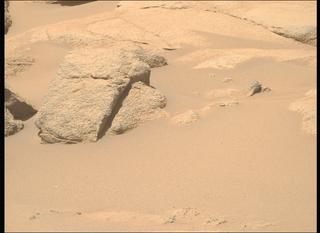 View image taken on Mars, Mars Perseverance Sol 933: Right Mastcam-Z Camera