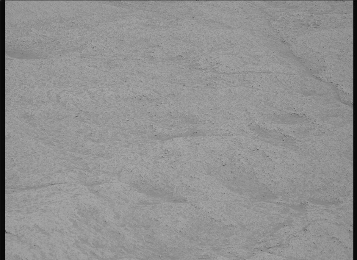 This image was taken by MCZ_RIGHT onboard NASA's Mars rover Perseverance on Sol 933