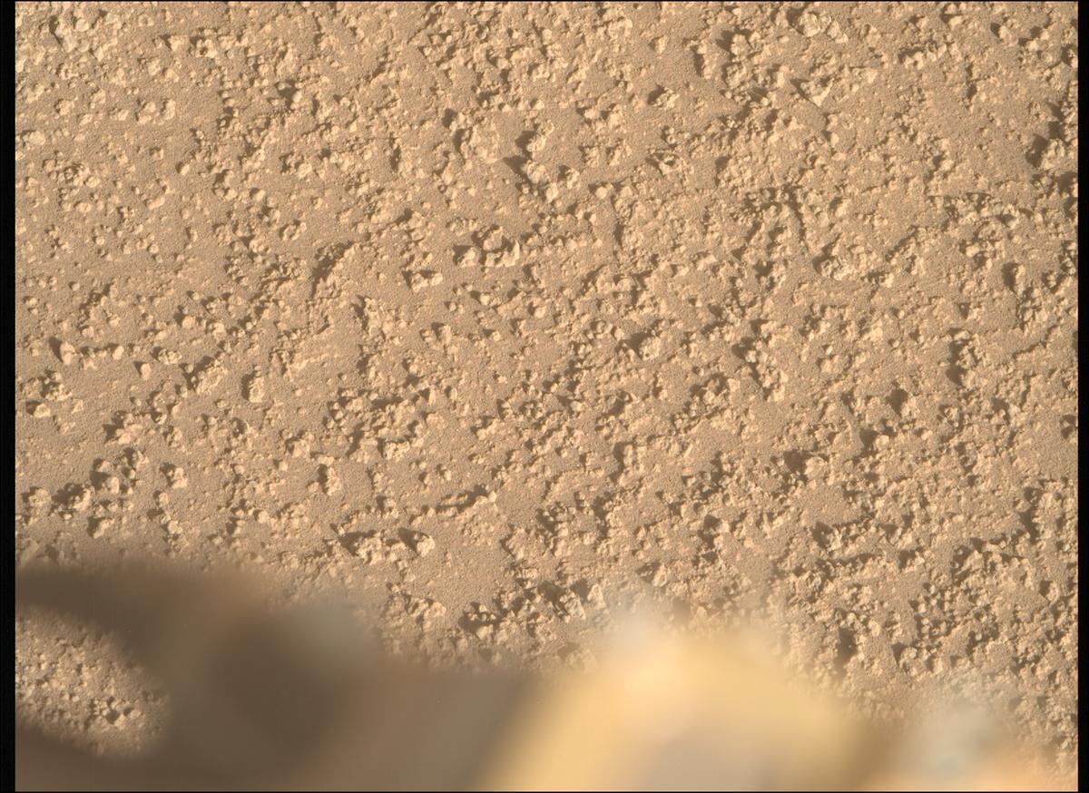 This image was taken by MCZ_RIGHT onboard NASA's Mars rover Perseverance on Sol 933