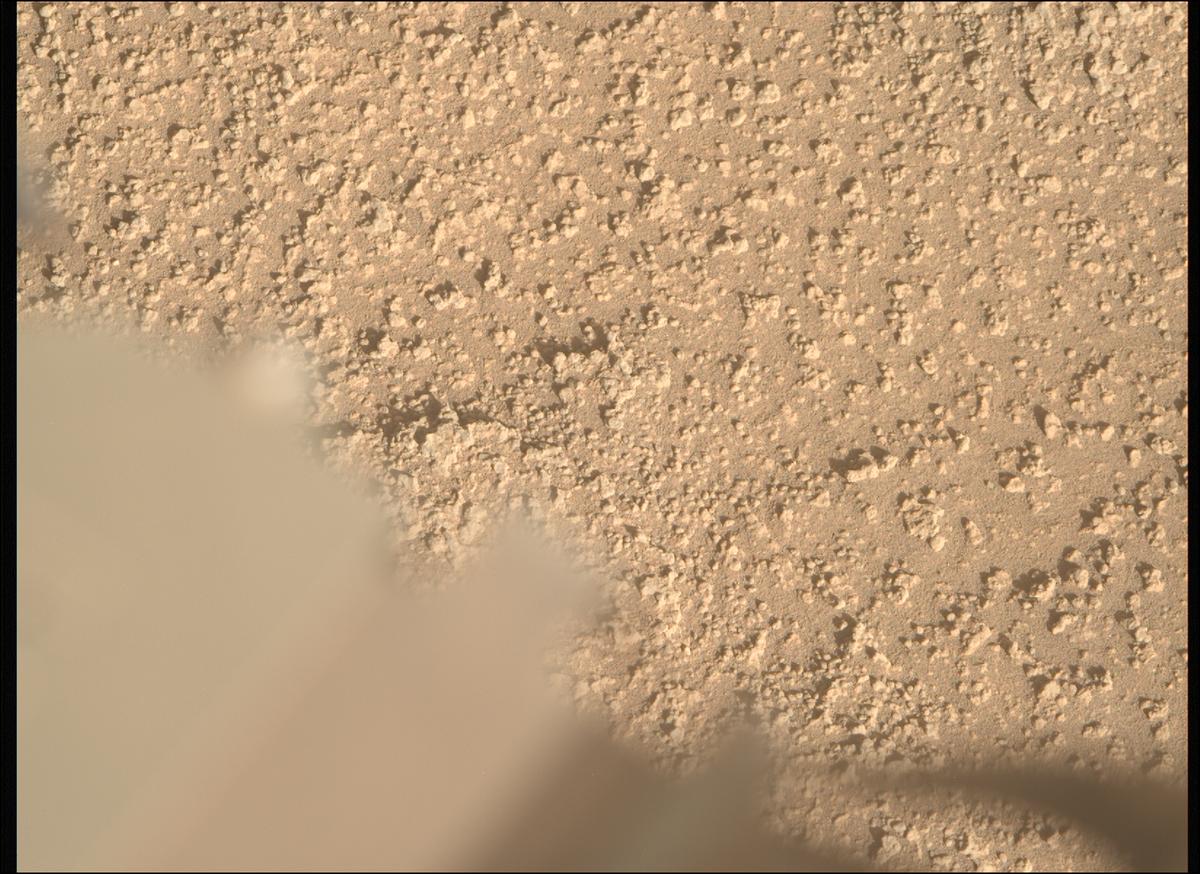 This image was taken by MCZ_RIGHT onboard NASA's Mars rover Perseverance on Sol 933