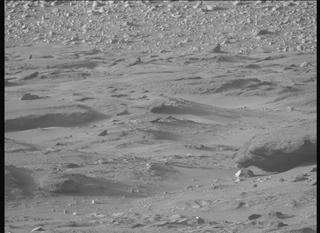 View image taken on Mars, Mars Perseverance Sol 934: Left Mastcam-Z Camera