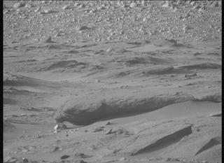 View image taken on Mars, Mars Perseverance Sol 934: Right Mastcam-Z Camera
