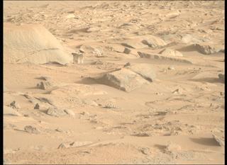 View image taken on Mars, Mars Perseverance Sol 934: Right Mastcam-Z Camera