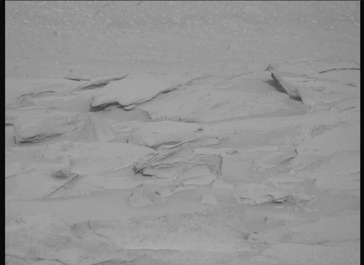 This image was taken by MCZ_RIGHT onboard NASA's Mars rover Perseverance on Sol 934