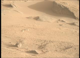 View image taken on Mars, Mars Perseverance Sol 934: Right Mastcam-Z Camera