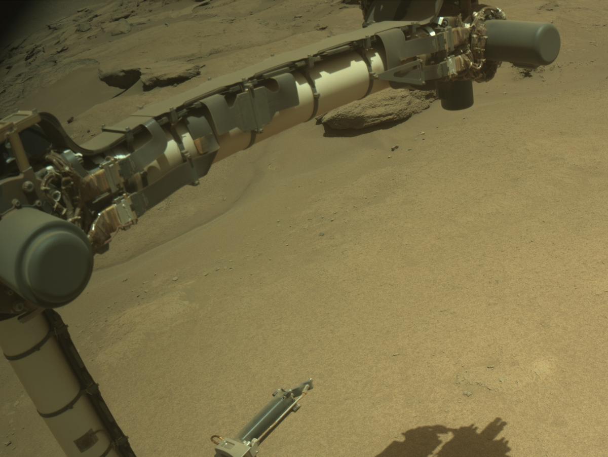 This image was taken by NAVCAM_LEFT onboard NASA's Mars rover Perseverance on Sol 935