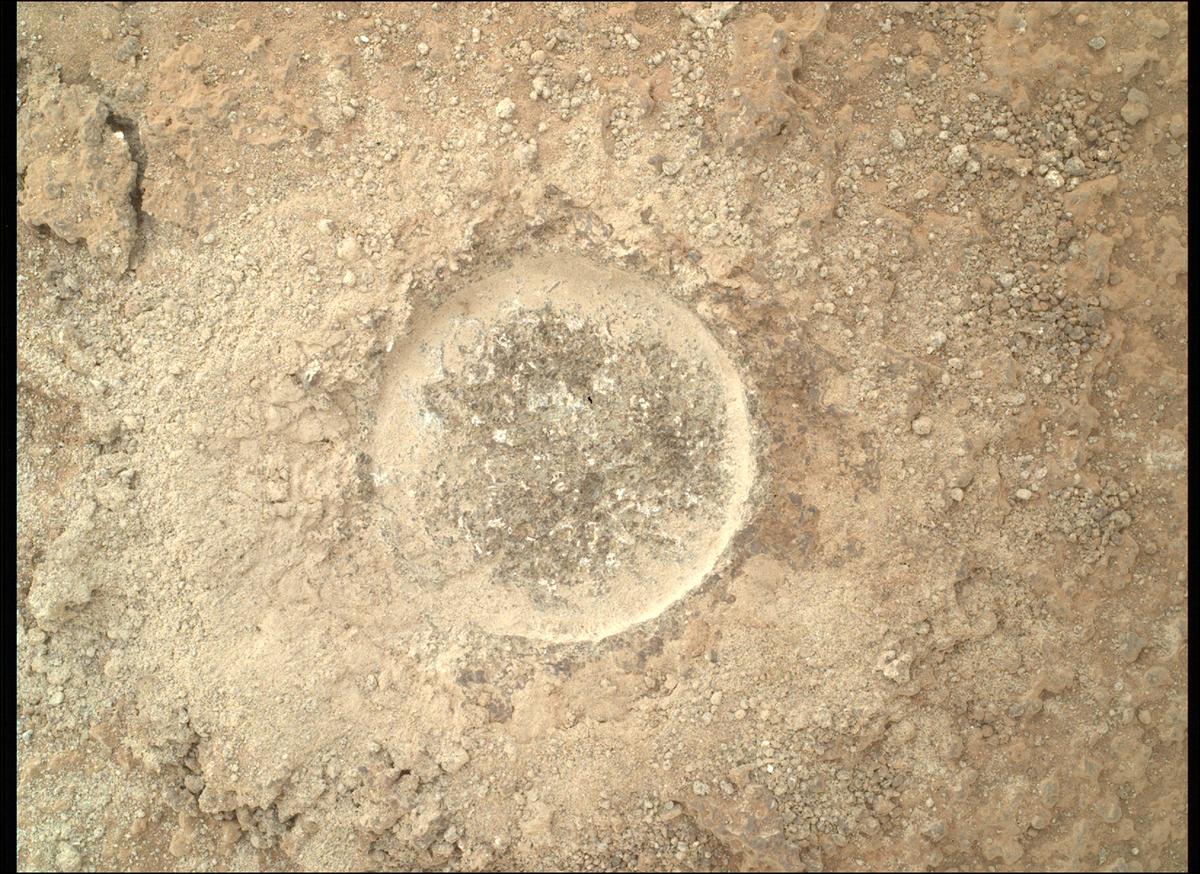 This image was taken by SHERLOC_WATSON onboard NASA's Mars rover Perseverance on Sol 935