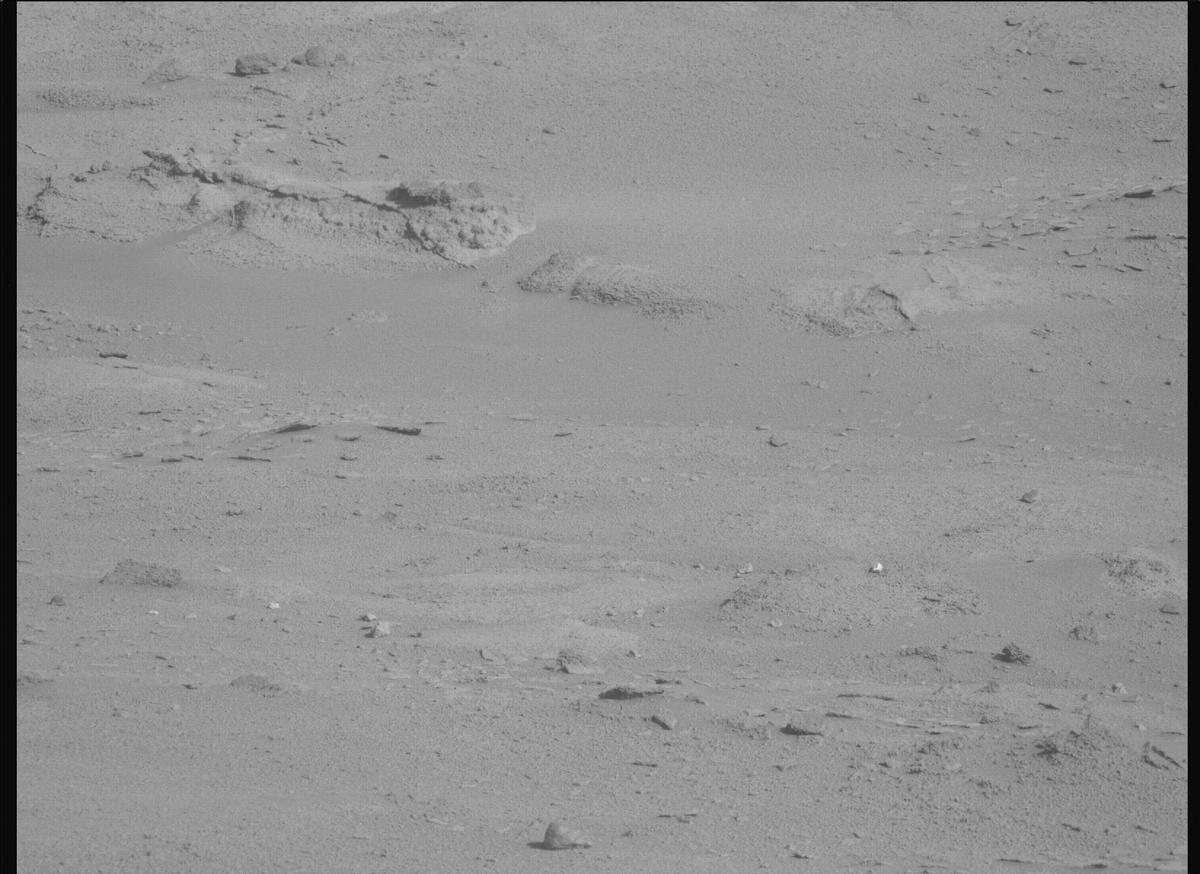 This image was taken by MCZ_LEFT onboard NASA's Mars rover Perseverance on Sol 936