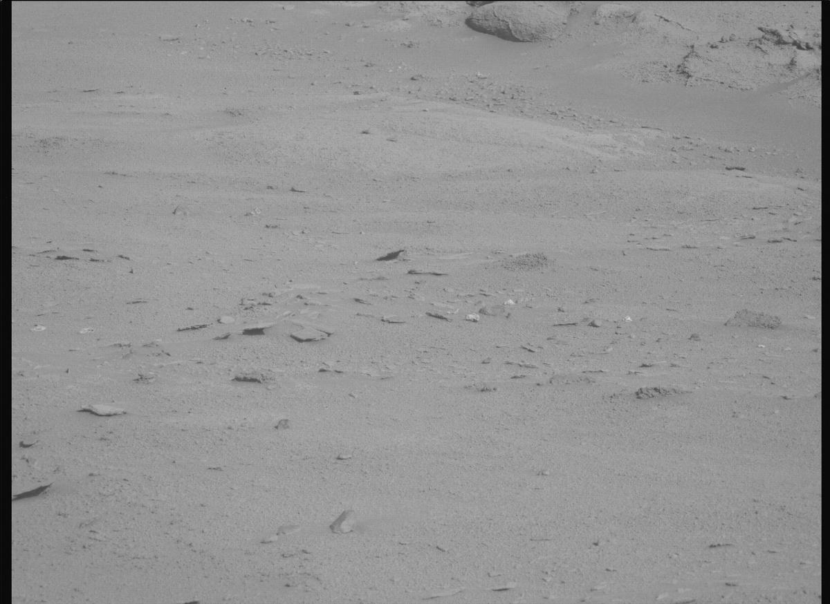 This image was taken by MCZ_LEFT onboard NASA's Mars rover Perseverance on Sol 936